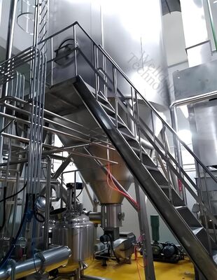 10000KG / H تدور آلة التجفيف بالرش السريع لتوفير الطاقة